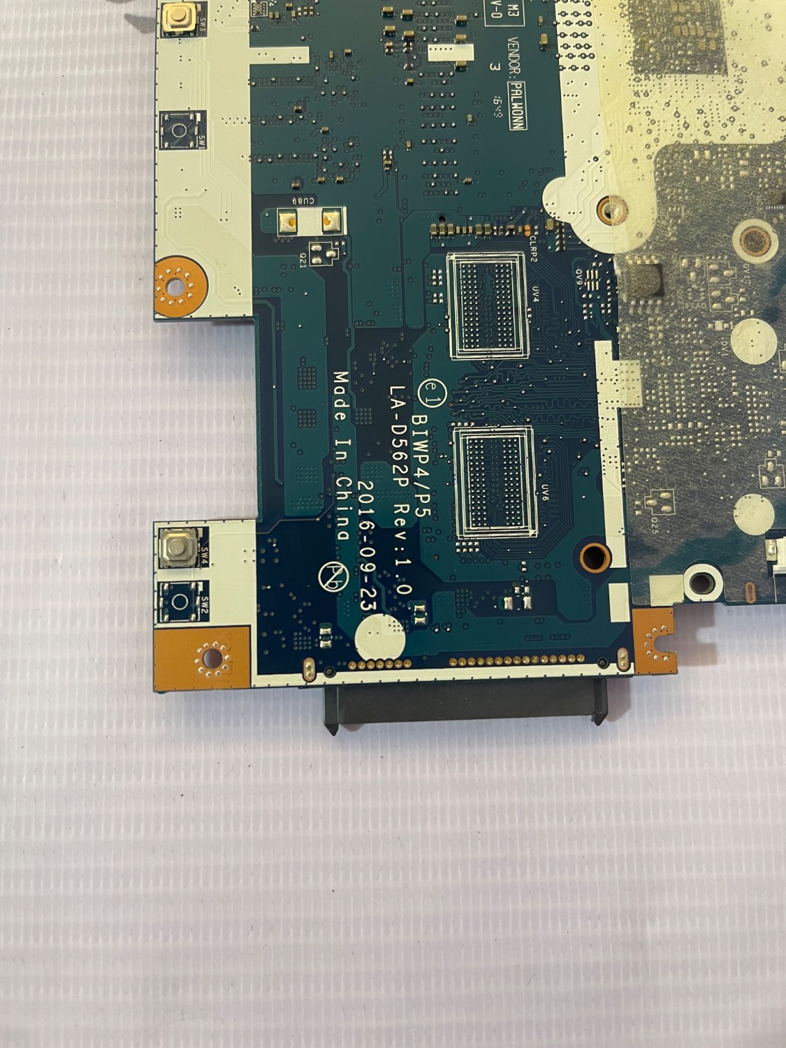 M.B LENOVO